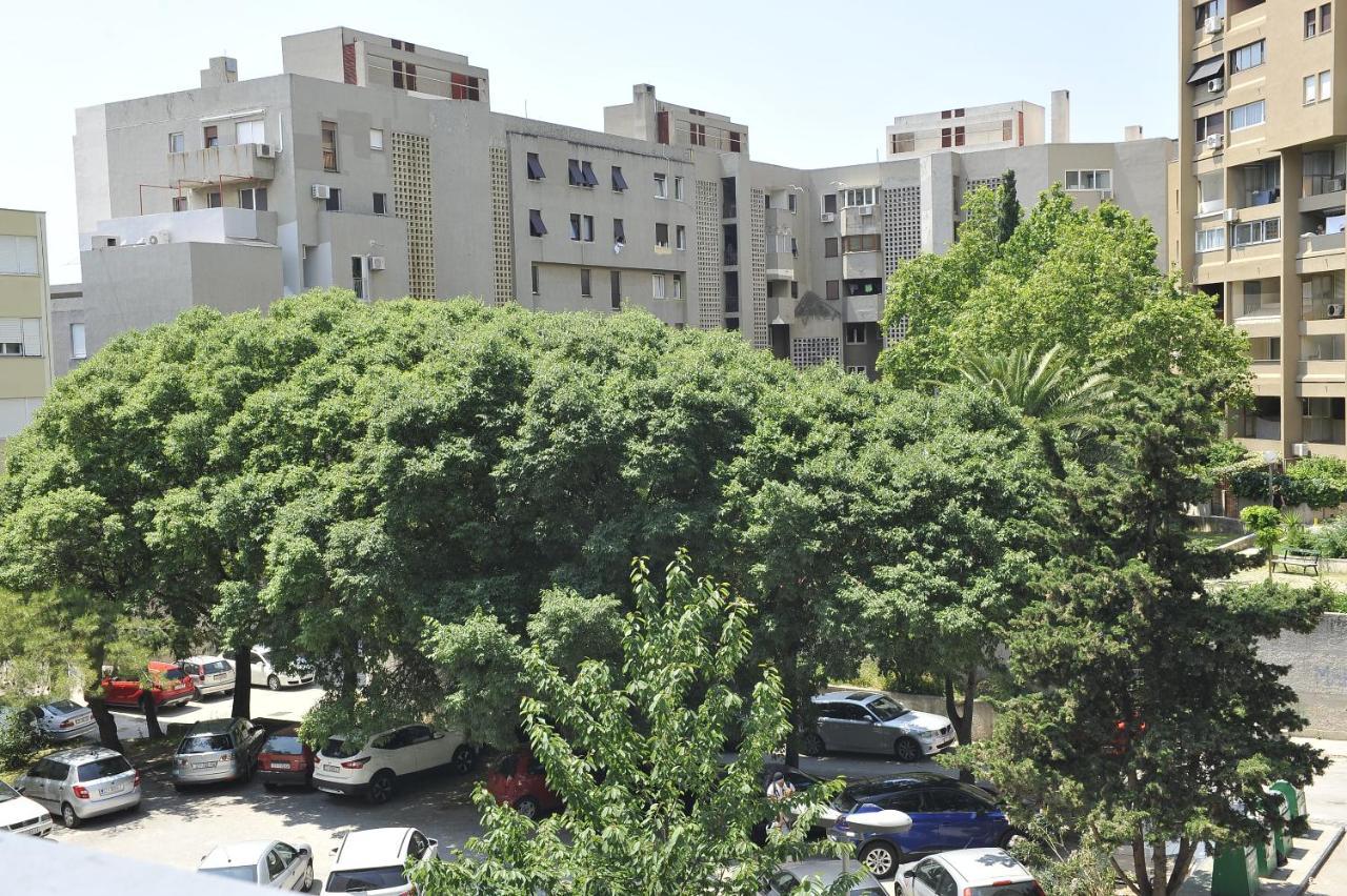 Carruba Split Exterior foto